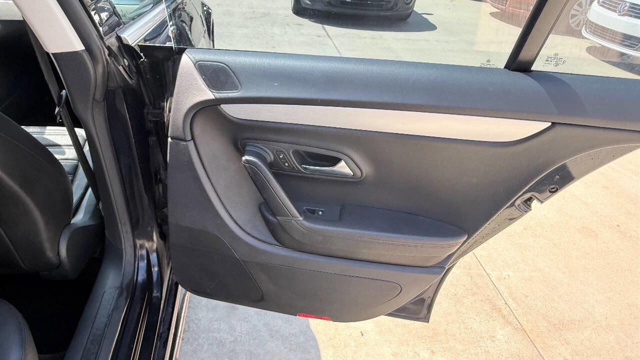 Used 2014 Volkswagen CC R-Line image 50