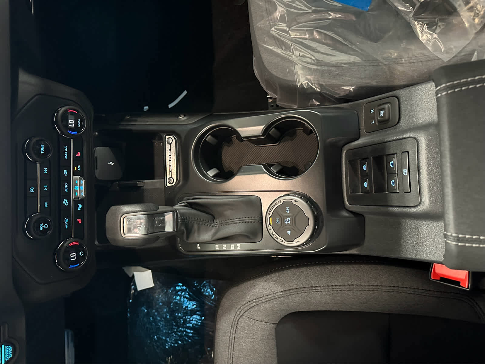 New 2026 Ford Bronco Big Bend AWD/4WD image 24
