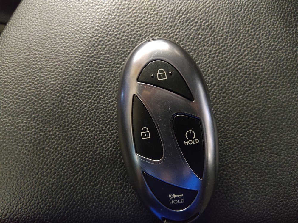 Used 2025 Hyundai Elantra SEL image 32