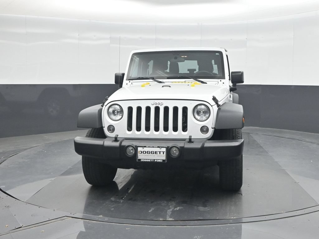 Used 2017 Jeep Wrangler Sport w/ Connectivity Group AWD/4WD image 5