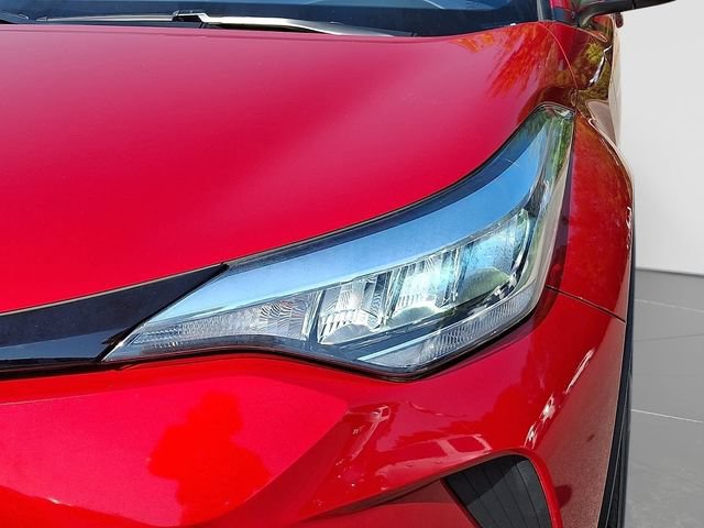 Used 2022 Toyota C-HR XLE FWD image 11
