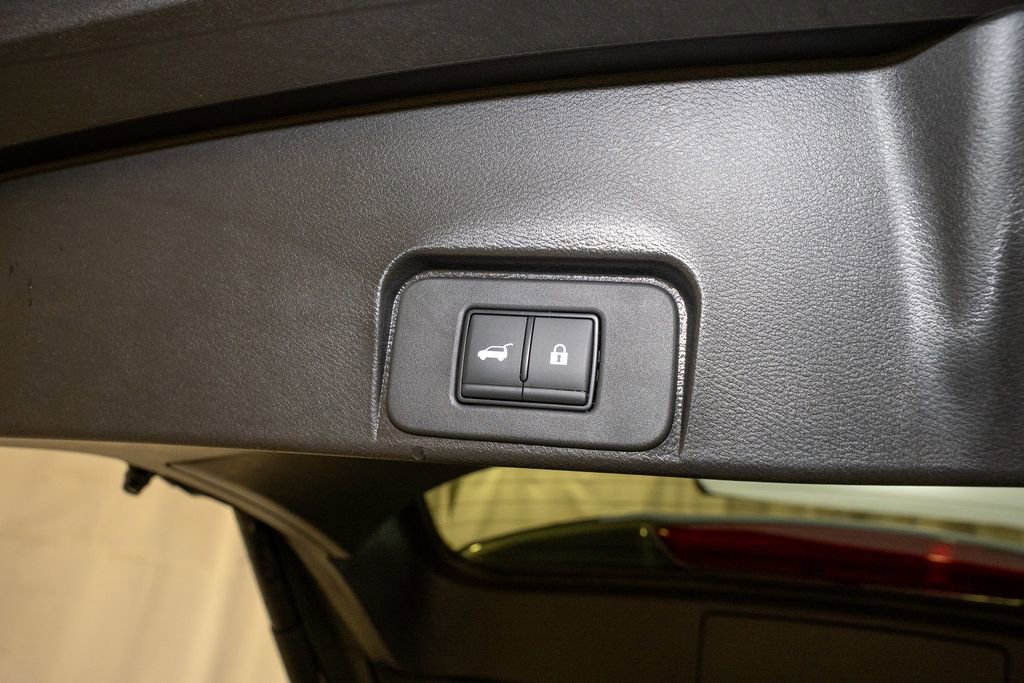 Certified 2023 Nissan Rogue SV w/ SV Premium B Package image 6