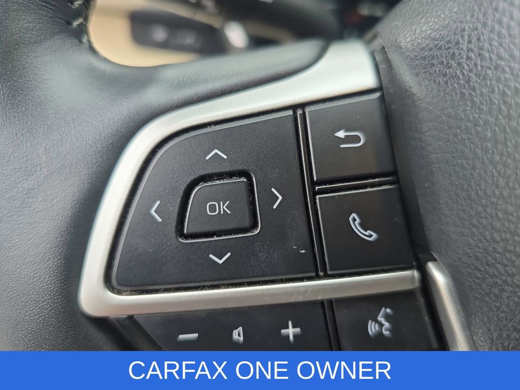 Used 2024 Toyota Highlander Limited image 18
