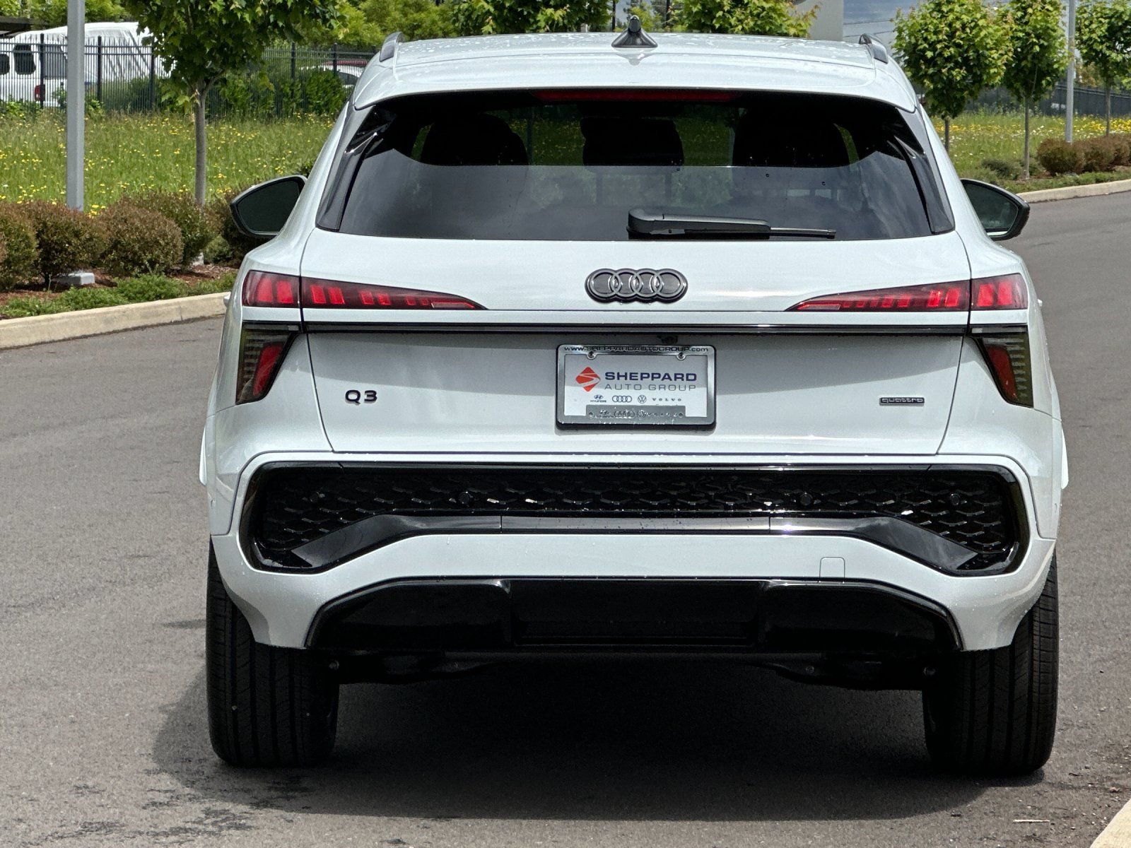 New 2026 Audi Q3 quattro 2.0T AWD/4WD image 4
