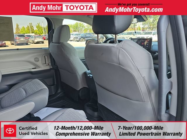 Certified 2024 Toyota Sienna LE FWD image 31