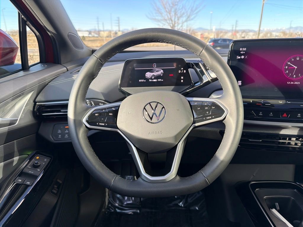 Used 2023 Volkswagen ID.4 Pro S Plus image 17