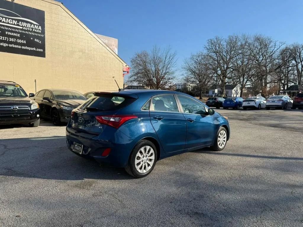 Used 2016 Hyundai Elantra GT image 7