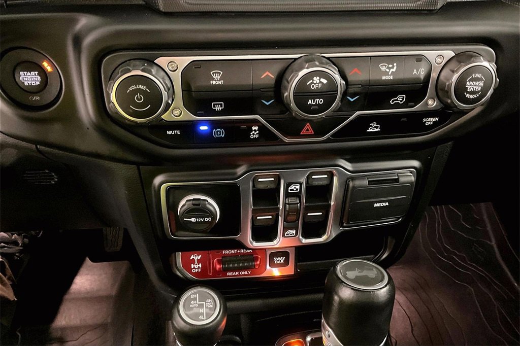 Used 2022 Jeep Wrangler Unlimited Rubicon 4xe image 15