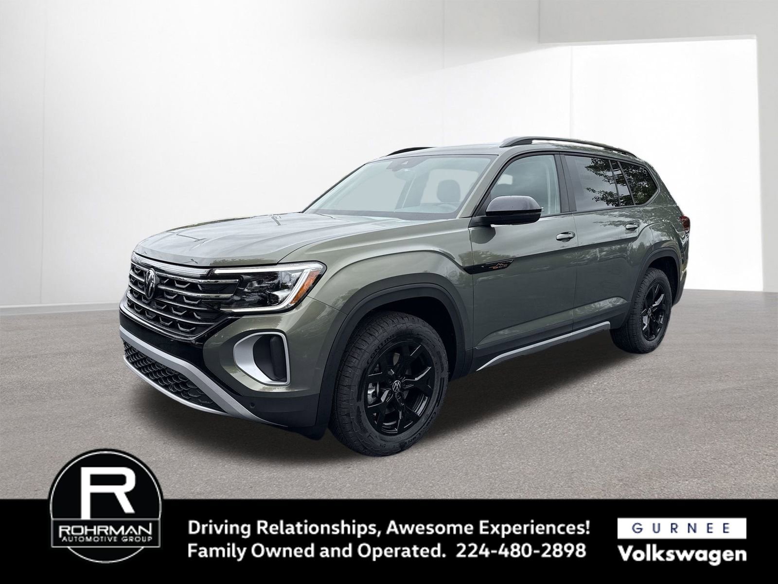 New 2026 Volkswagen Atlas Peak Edition image 4