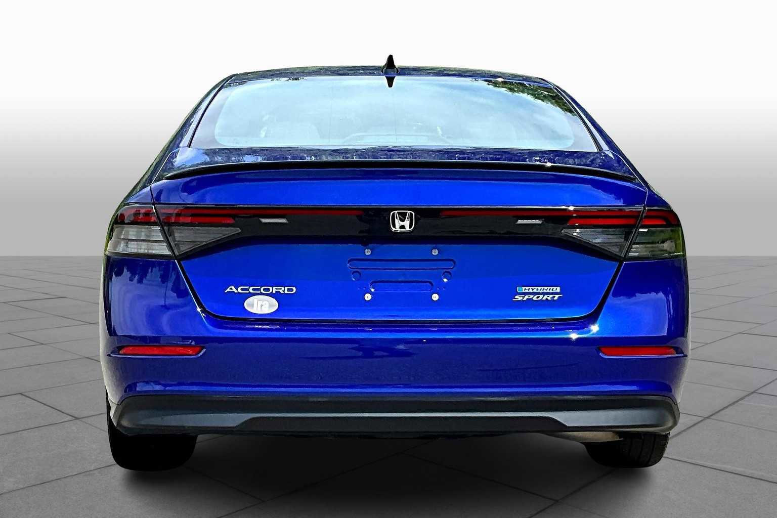 Used 2023 Honda Accord Sport image 7
