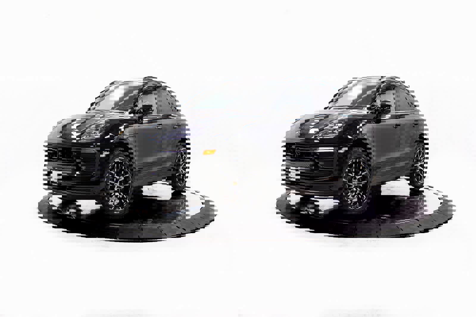 Used 2025 Porsche Macan