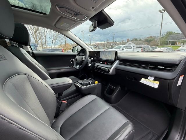 Used 2026 Hyundai Ioniq 5 Limited AWD/4WD image 17