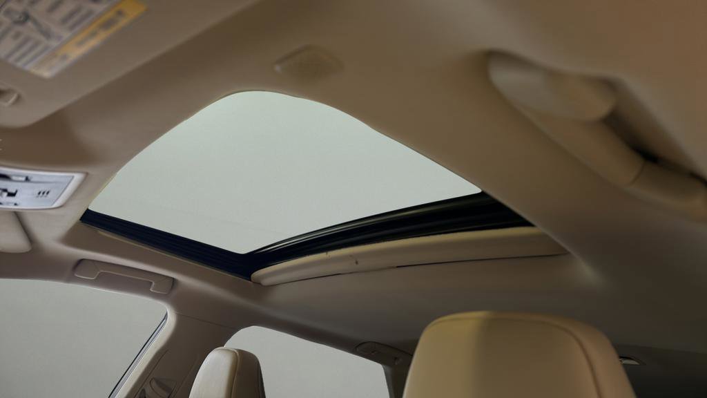 Used 2020 Lexus RX 350L Premium w/ Premium Package image 12