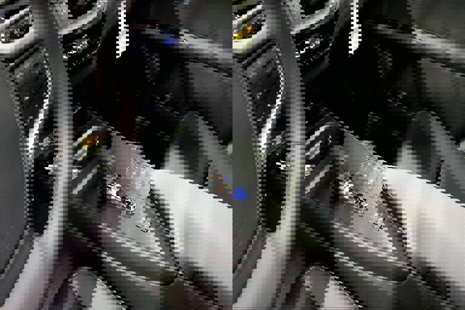 New 2025 Lexus UX 300h AWD image 7