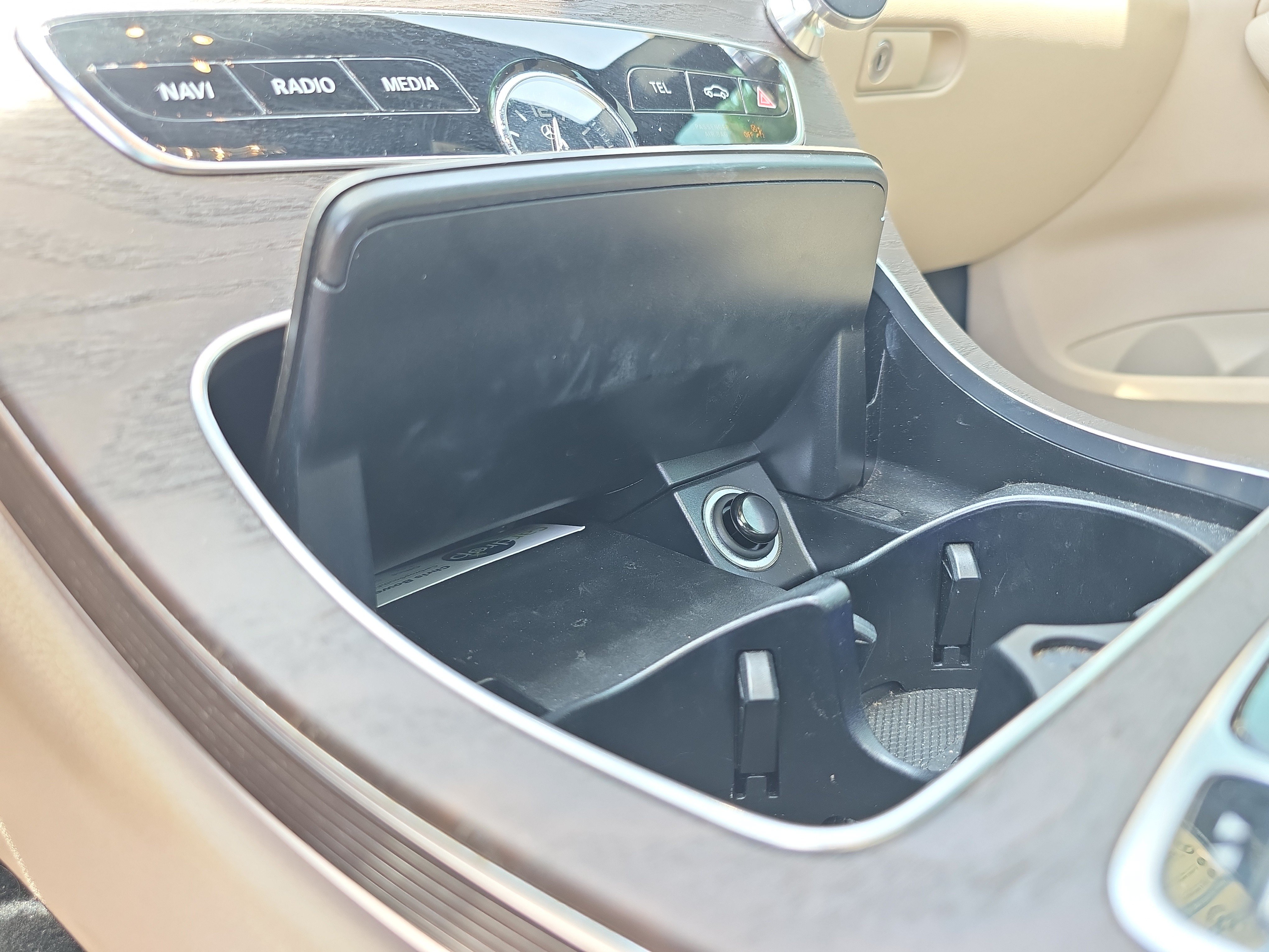 Used 2020 Mercedes-Benz C 300 Sedan image 30