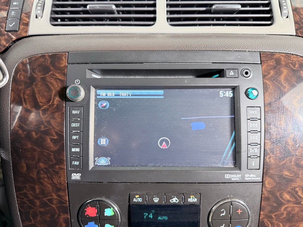 Used 2013 GMC Yukon XL Denali image 18