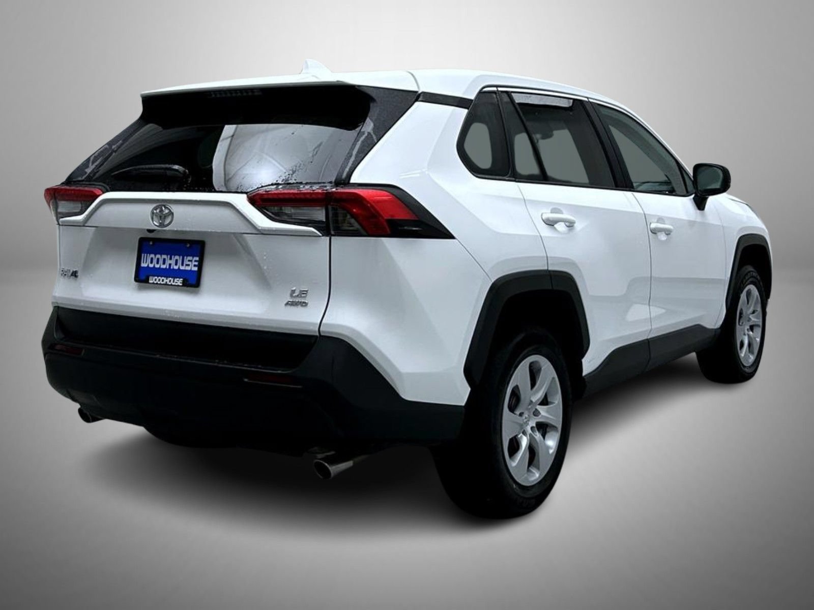 Used 2025 Toyota RAV4 LE AWD/4WD image 5
