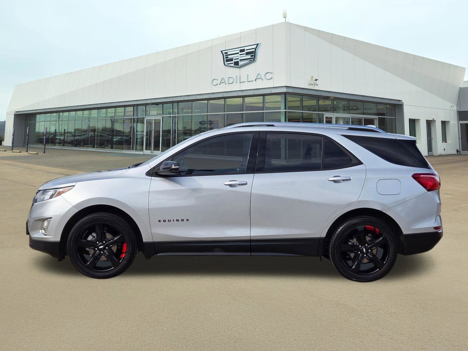 Used 2021 Chevrolet Equinox Premier w/ Redline Edition FWD image 3