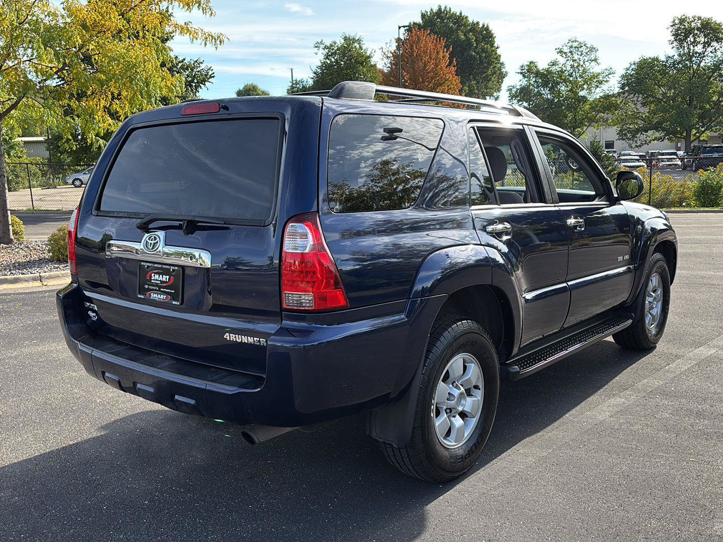 Used 2007 Toyota 4Runner SR5 AWD/4WD image 10