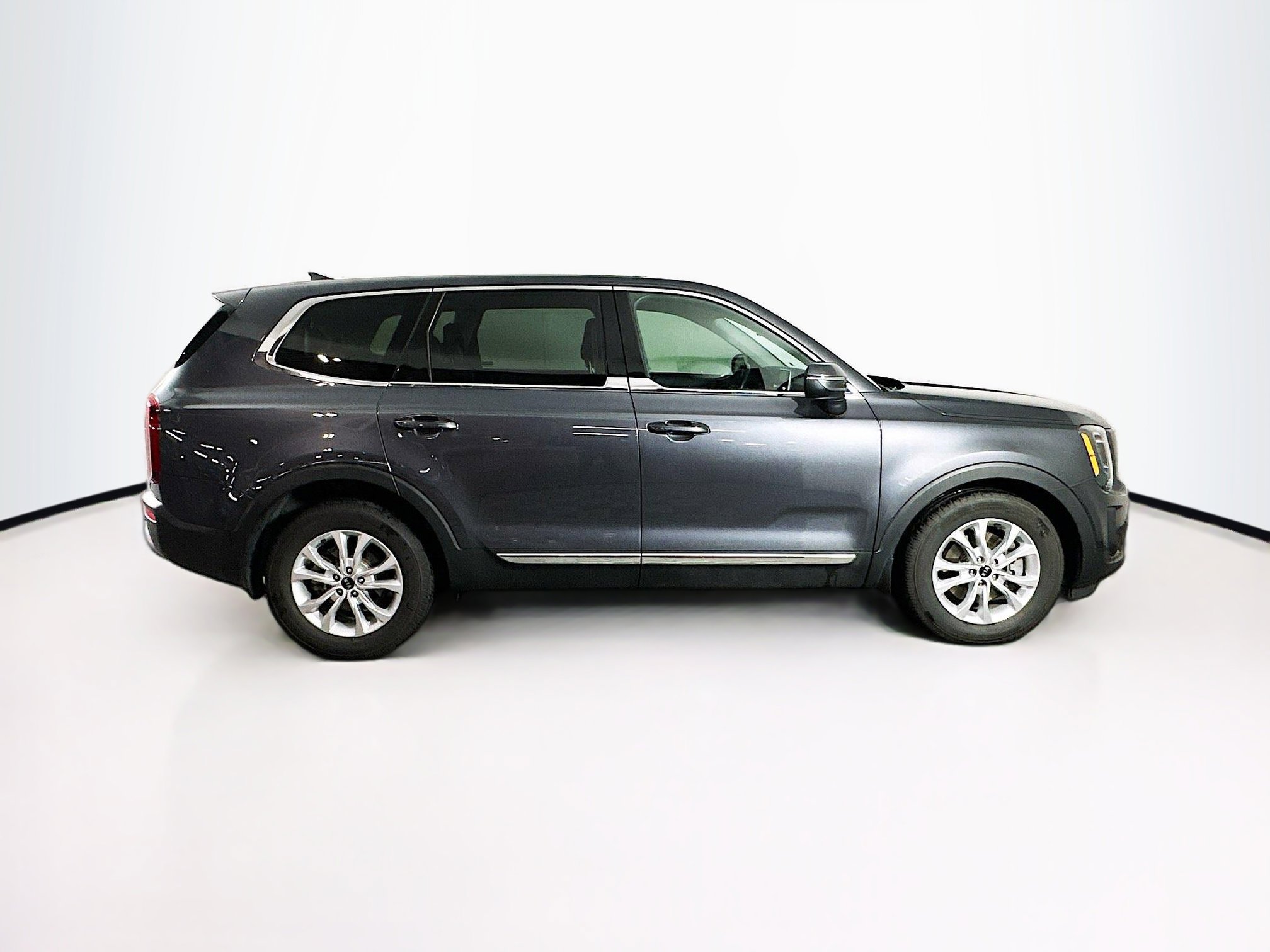 Used 2021 Kia Telluride LX AWD/4WD image 10