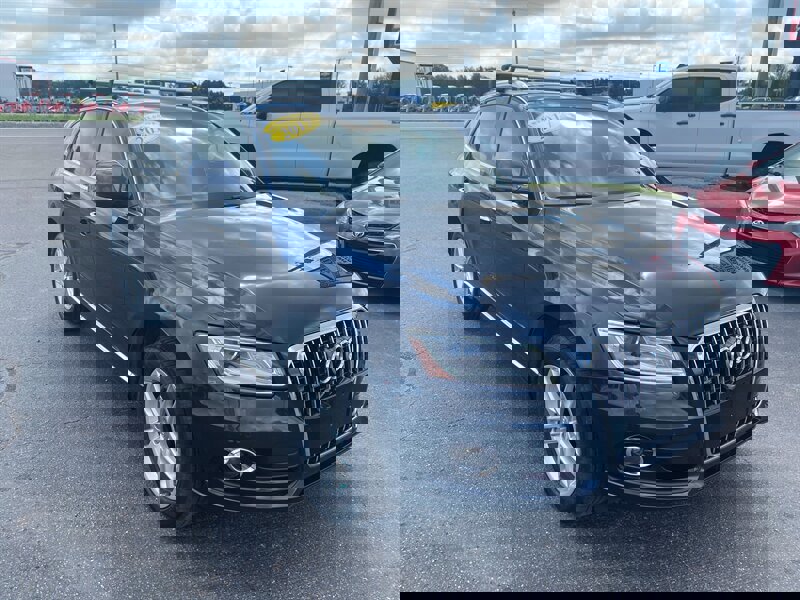 Used 2017 Audi Q5 2.0T Premium image 2