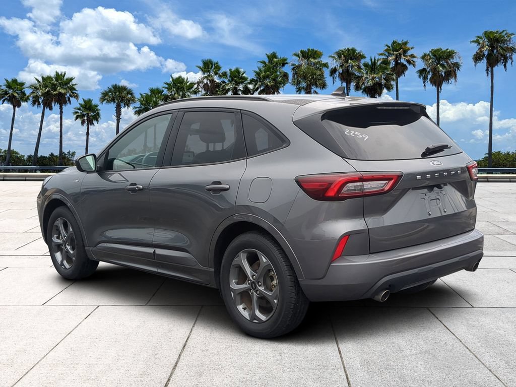 Used 2024 Ford Escape ST-Line FWD image 5