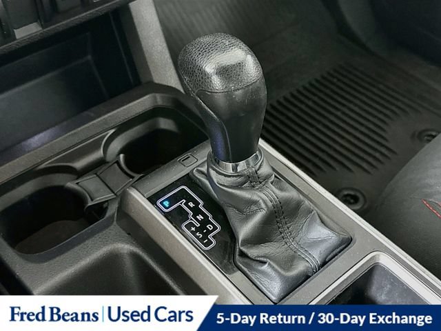 Used 2022 Toyota Tacoma SR5 AWD/4WD image 23