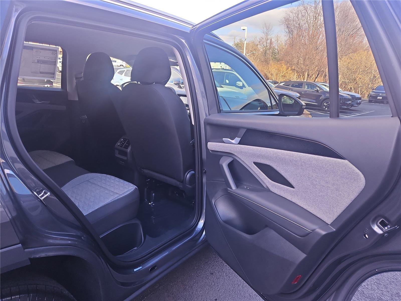 New 2026 Volkswagen Tiguan S image 27