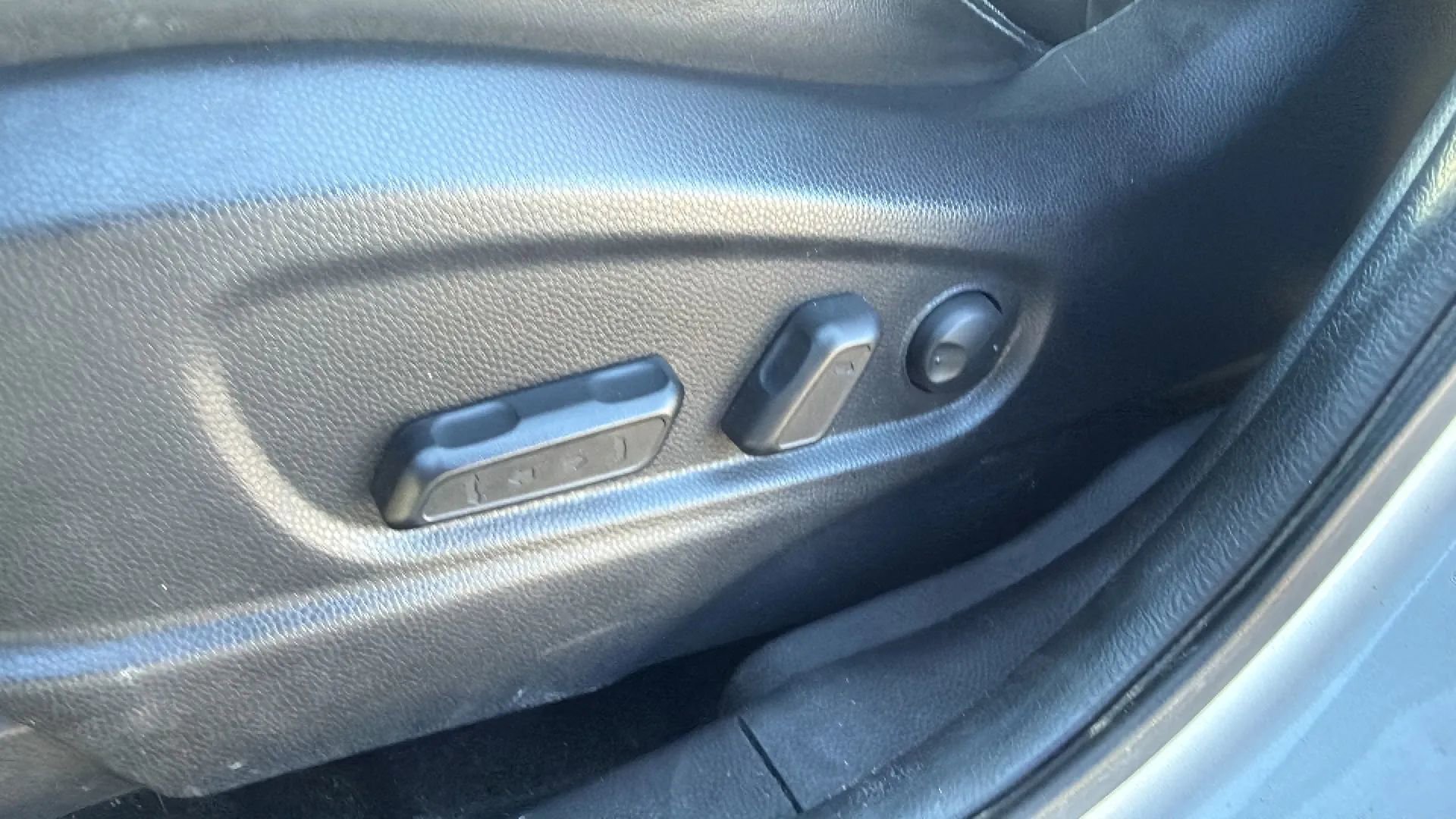 Used 2019 Kia Soul + w/ Primo Package FWD image 18