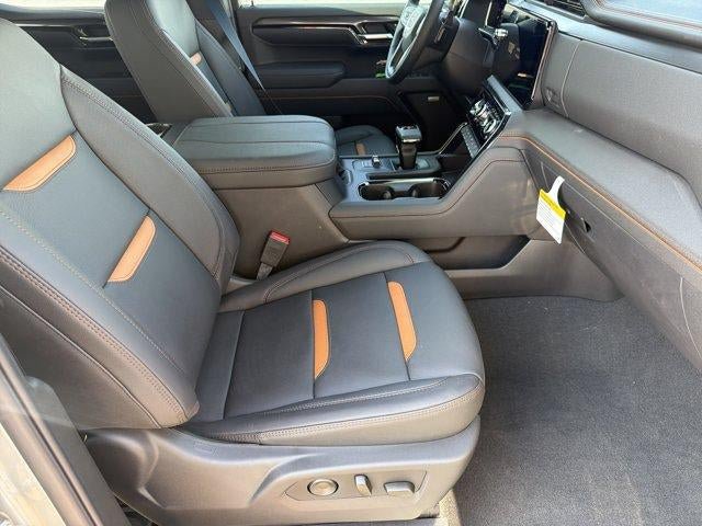 New 2026 GMC Sierra 1500 AT4 w/ Technology Package AWD/4WD image 13