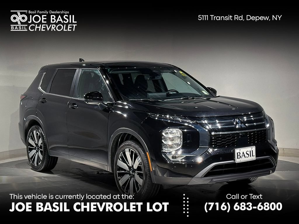 Used 2025 Mitsubishi Outlander AWD
