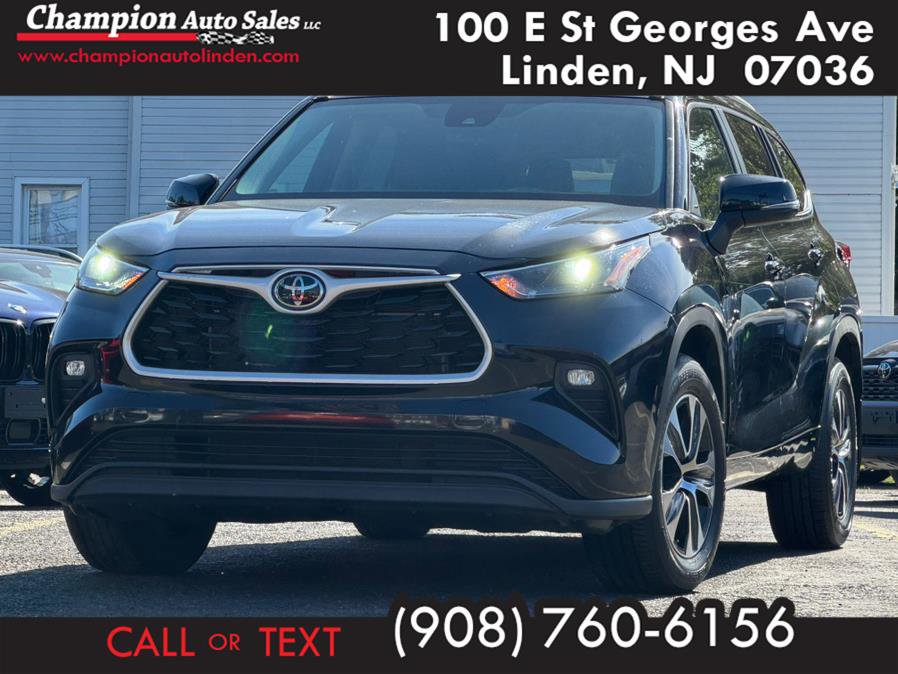 Used 2023 Toyota Highlander XLE