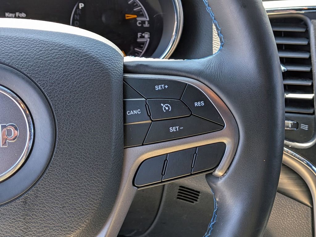 Used 2019 Jeep Grand Cherokee Laredo AWD/4WD image 20