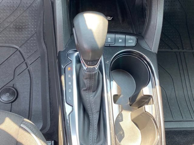 Used 2024 Chevrolet TrailBlazer LT w/ Convenience Package AWD/4WD image 17