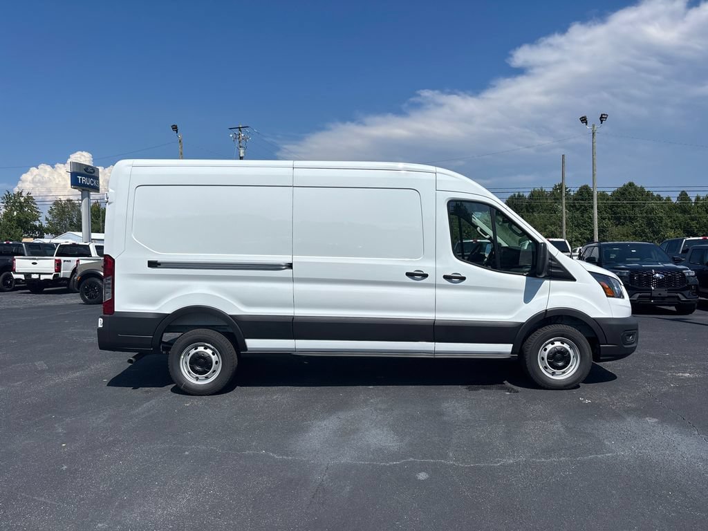 New 2026 Ford Transit 250 148 Medium Roof RWD image 4
