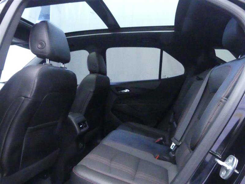 Used 2022 Chevrolet Equinox RS w/ Infotainment Package AWD/4WD image 25
