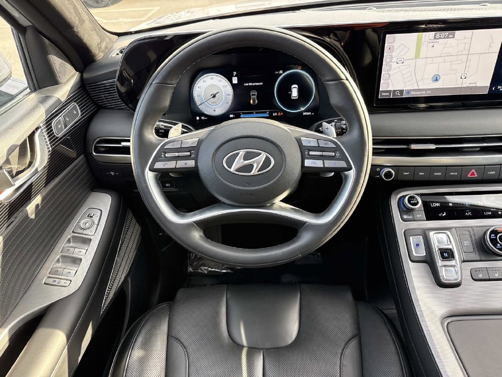 Used 2025 Hyundai Palisade Calligraphy AWD/4WD image 13