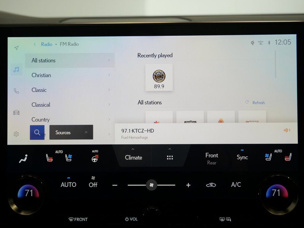 Used 2023 Lexus RX 500h F Sport image 16