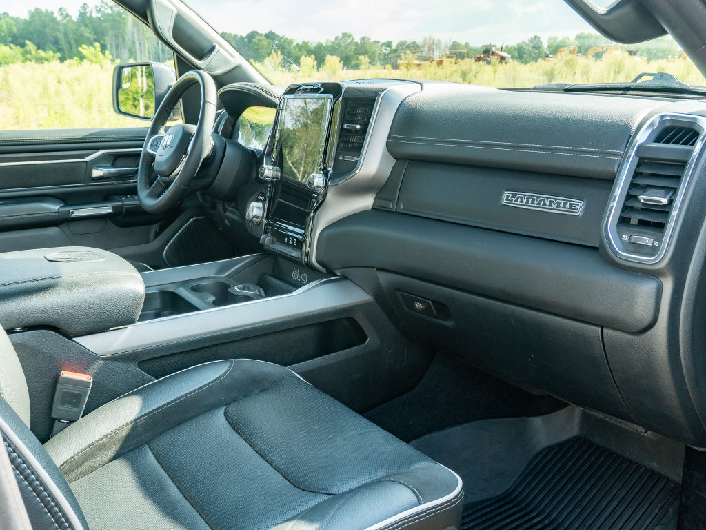 Used 2025 RAM 1500 Laramie w/ Laramie Southwest Edition AWD/4WD image 18