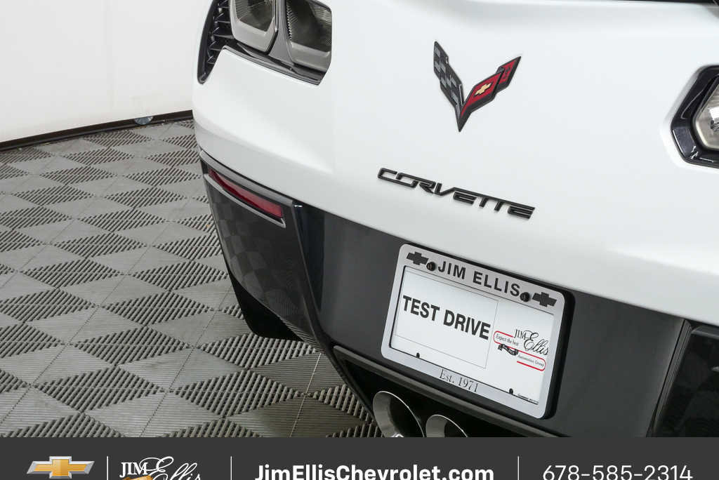 Certified 2015 Chevrolet Corvette Z06 w/ 3LZ Preferred Equipment Group image 38