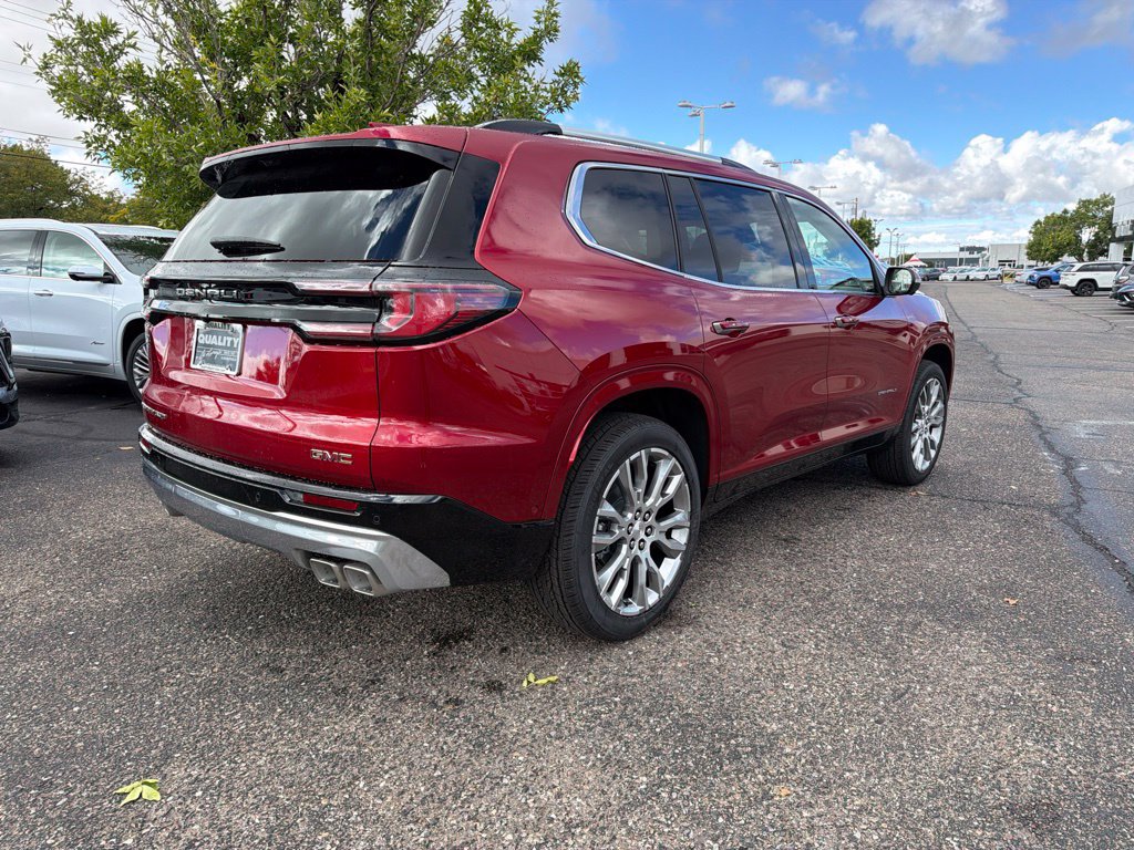 New 2027 GMC Acadia Denali w/ Denali Reserve Package AWD/4WD image 5