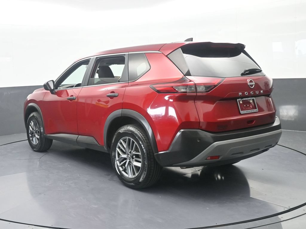 Used 2023 Nissan Rogue S FWD image 4
