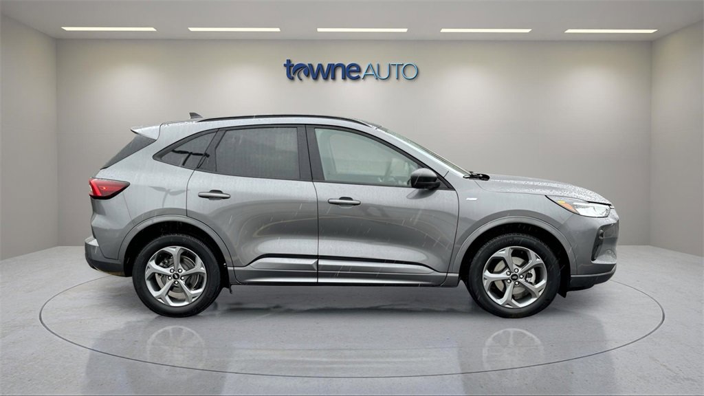 Used 2023 Ford Escape ST-Line w/ Tech Pack #1 image 6