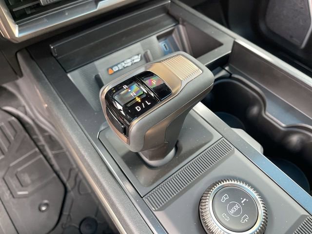 New 2025 GMC Hummer EV 2X w/ LPO, Cargo Utility Package image 17