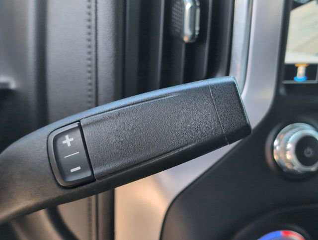 Used 2022 GMC Sierra 2500 SLT w/ SLT Convenience Package image 15