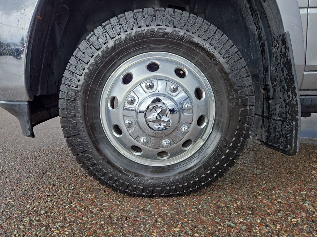 Used 2019 RAM 3500 Limited image 10