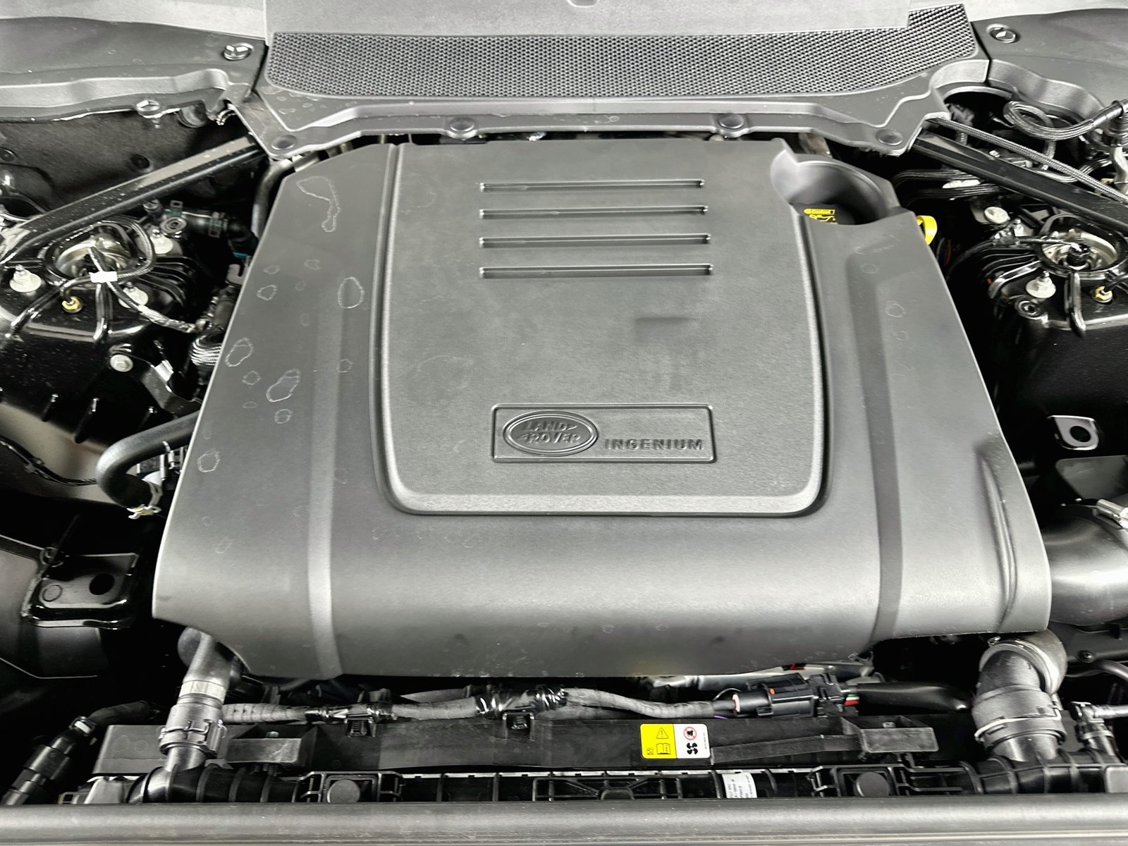 New 2026 Land Rover Discovery S AWD/4WD image 13