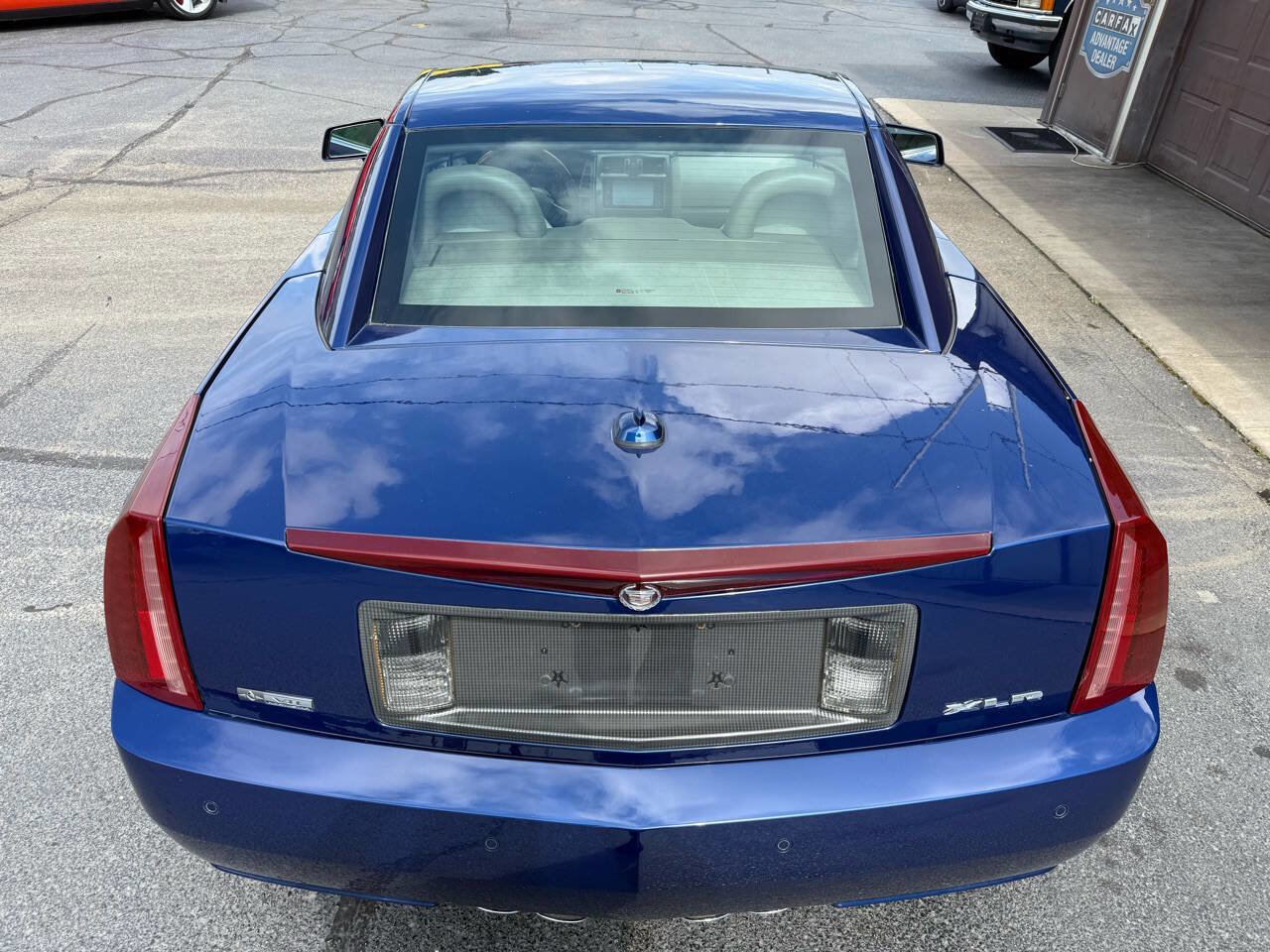 Used 2005 Cadillac XLR image 14