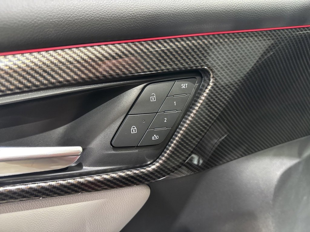 New 2026 Chevrolet Traverse High Country w/ LPO, Floor Liner Package image 22
