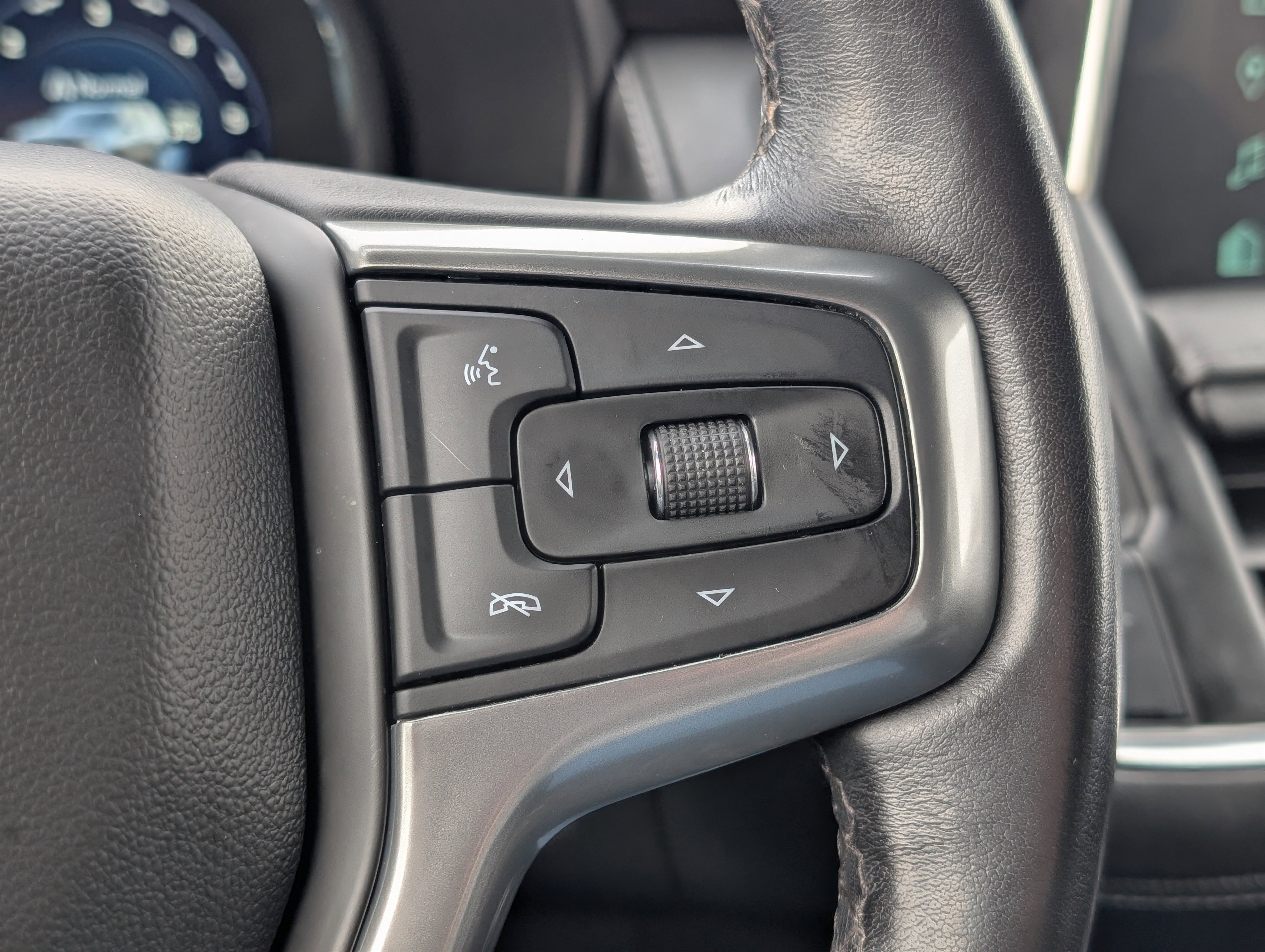 Used 2022 Chevrolet Tahoe LT image 17